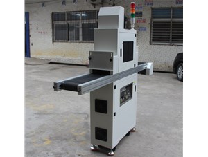 Uv固化機怎樣確定UV燈管的有效固化長度？